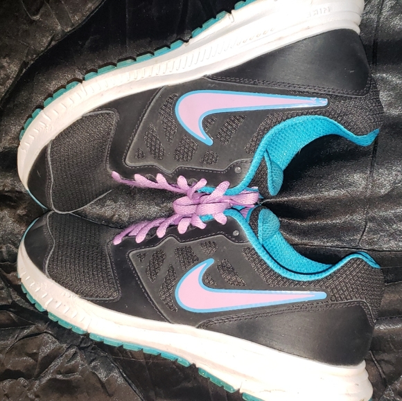 EUC Nike Downshift 6 - Picture 8 of 9